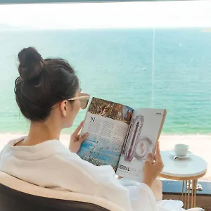 **** Hotel La Vague Vietnam